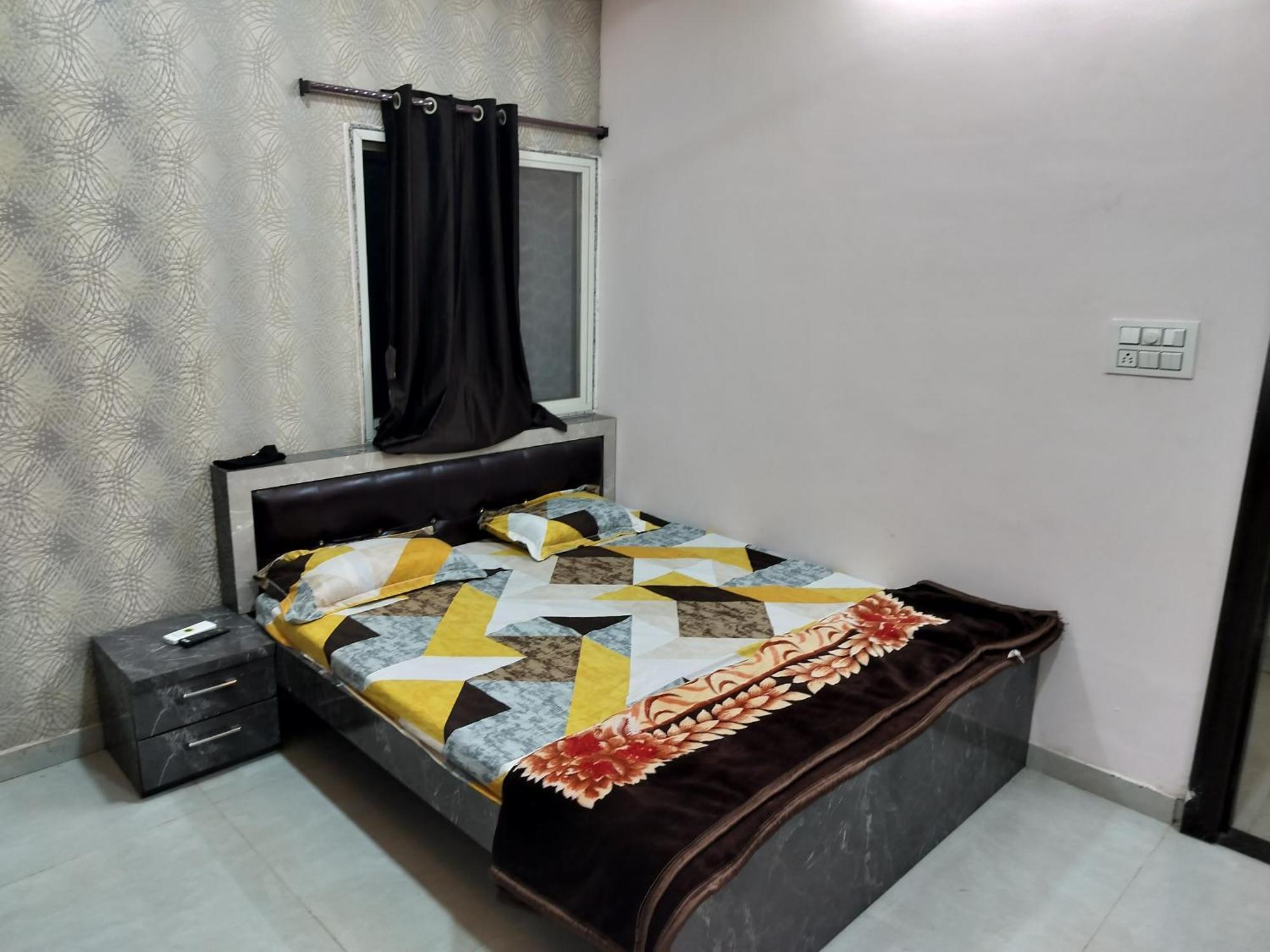 Shiv Shakti Homestay Ujjain Eksteriør billede