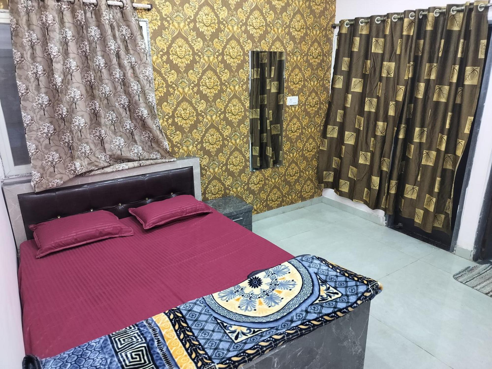 Shiv Shakti Homestay Ujjain Eksteriør billede